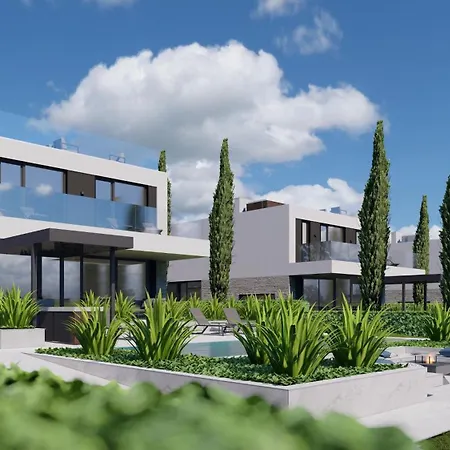 Villas Parenzo Kukci